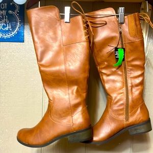 Arizona Boots new in the box